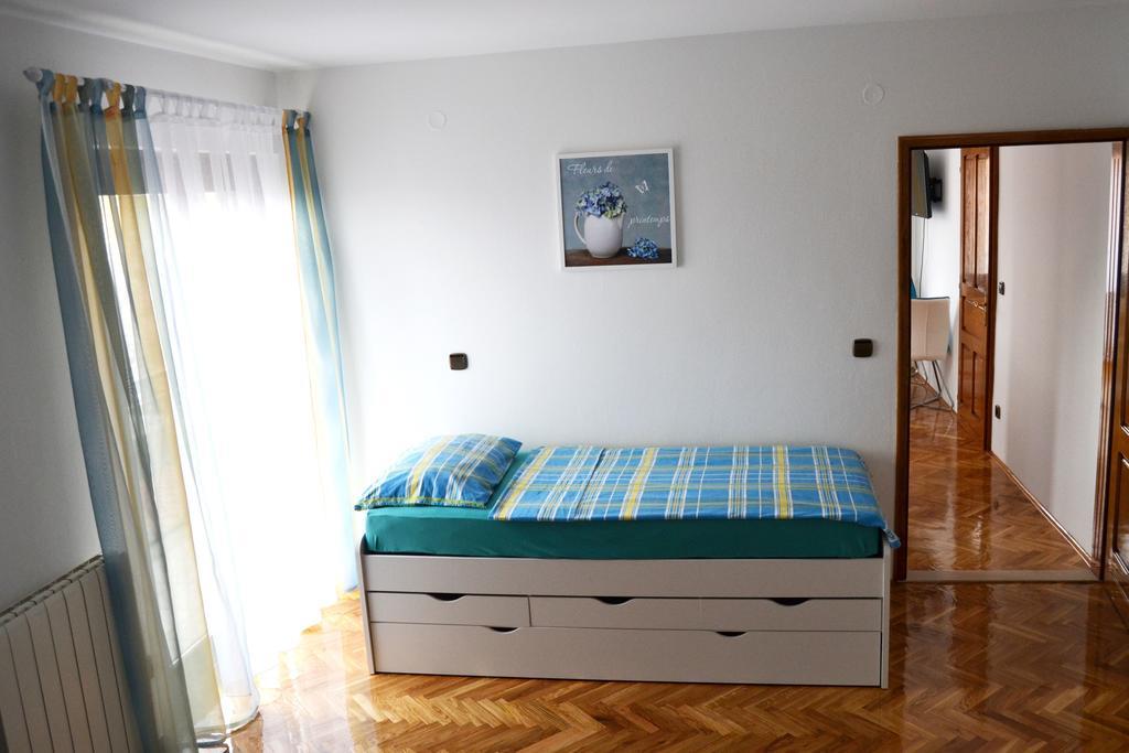 Apartments Mikulic Biograd na Moru Kültér fotó