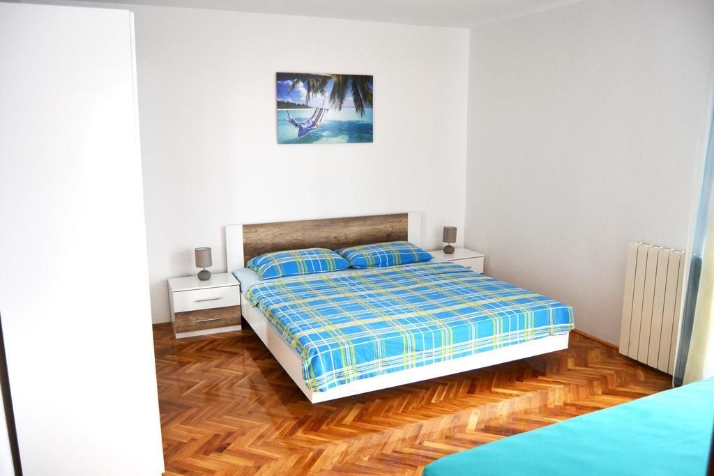 Apartments Mikulic Biograd na Moru Kültér fotó